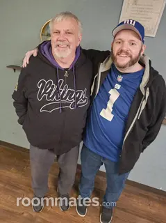 Roommate looking Utica, NY, $1000