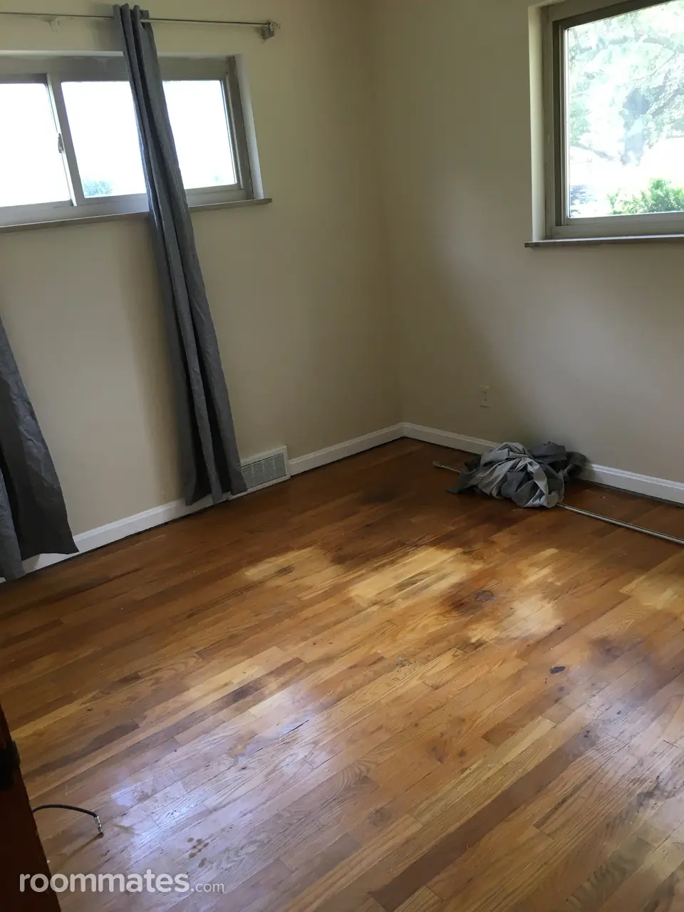 Profile photo 1 of 14