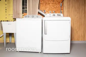 Room for rent in Cincinnati OH $600, House