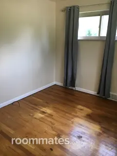 Room for rent in Cincinnati OH $600, House
