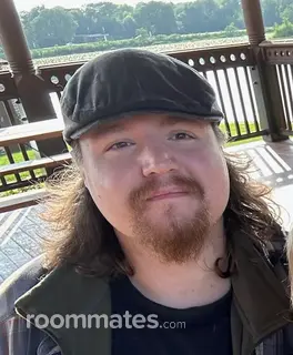 Roommate looking Elgin, IL, $600