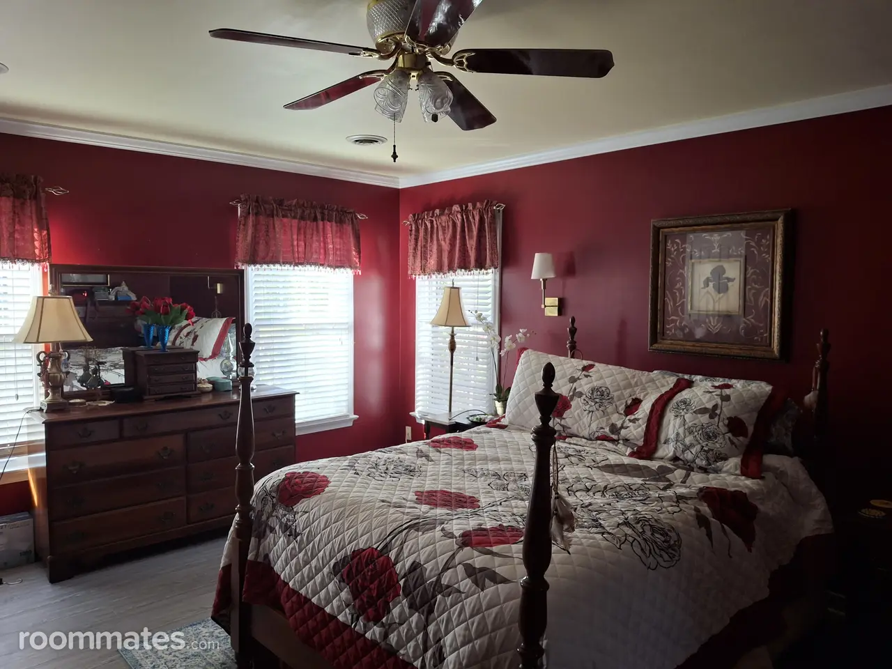 Profile photo 2 of 6