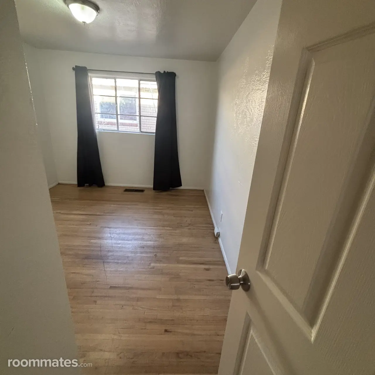 Profile photo 3 of 11