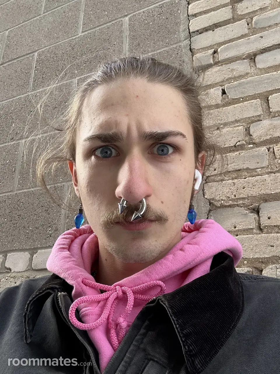 Profile photo 1 of 1