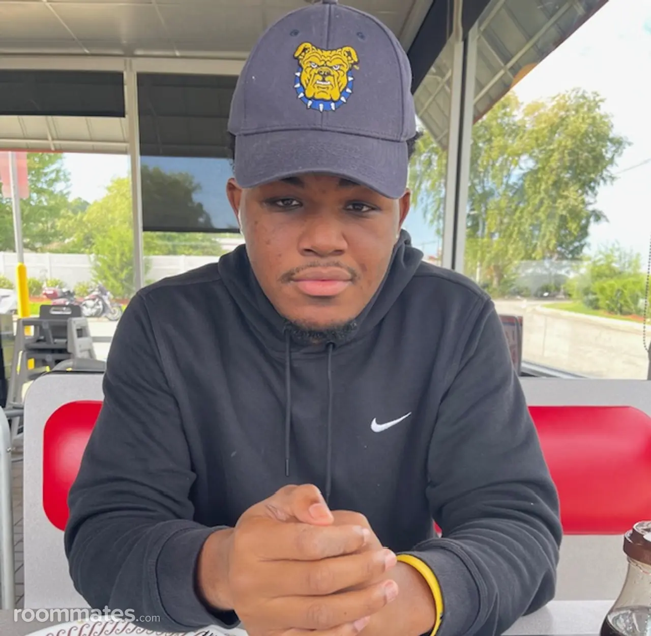 Profile photo 4 of 4