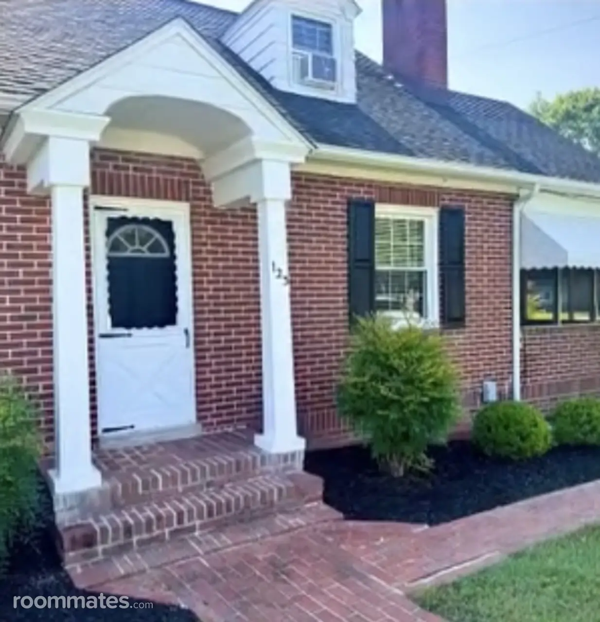 Profile photo 1 of 8