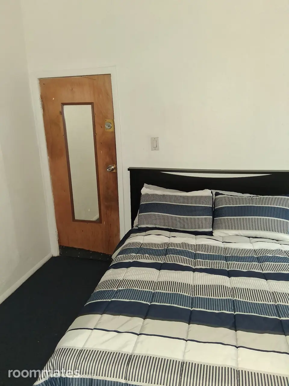 Profile photo 3 of 5