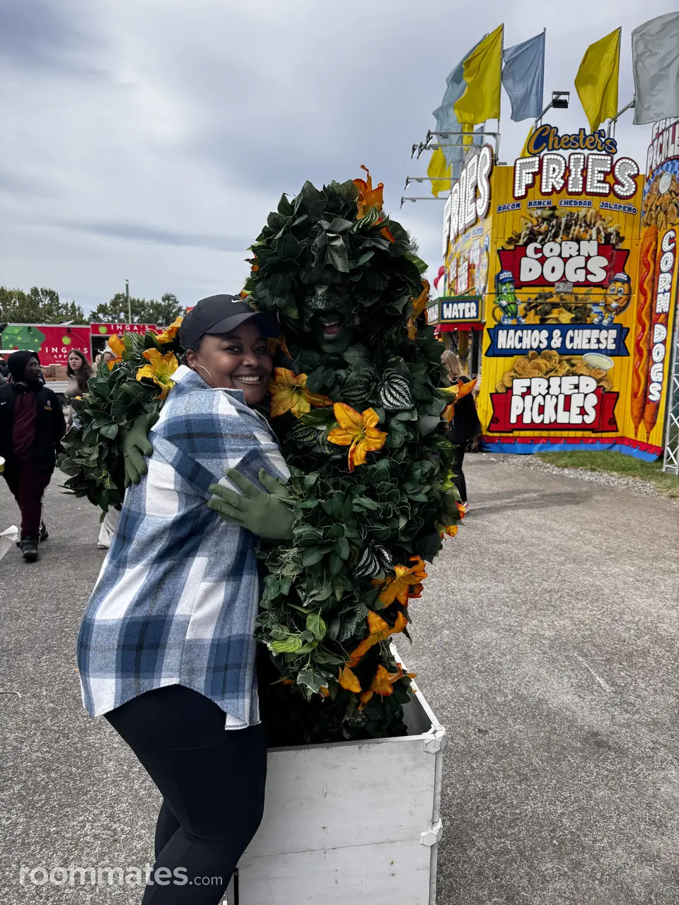 Profile photo 8 of 8