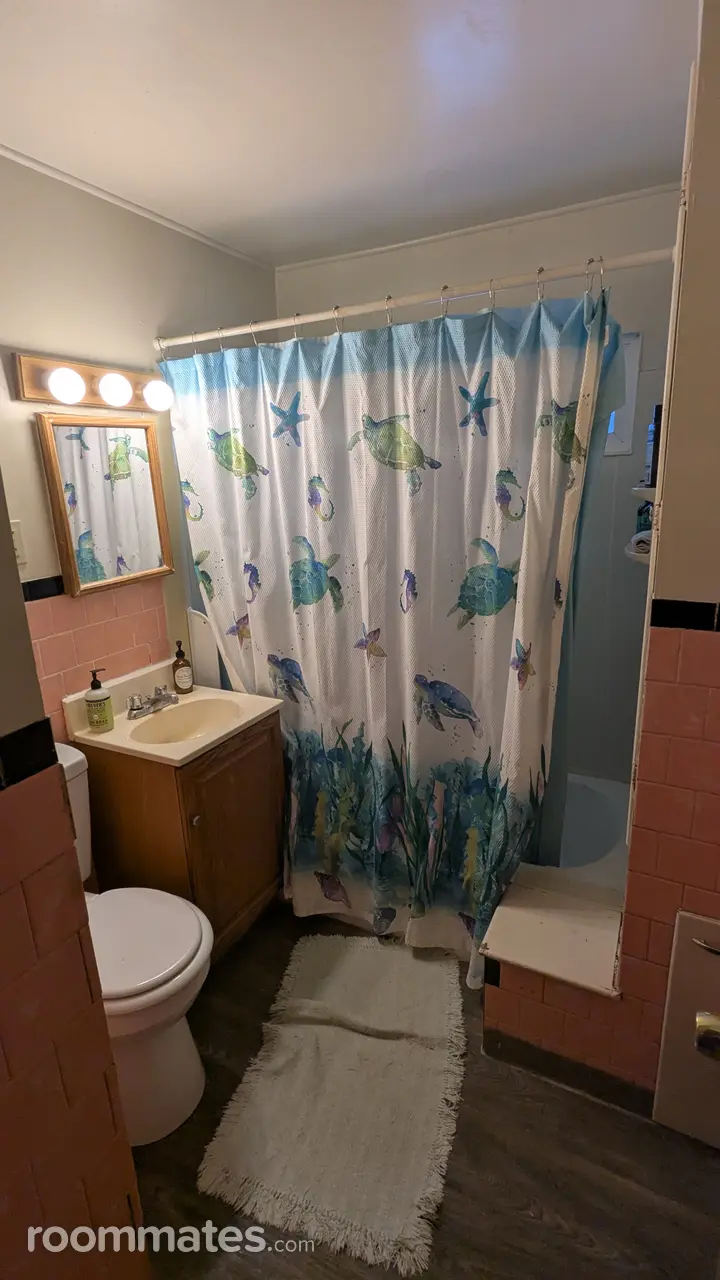 Profile photo 4 of 6