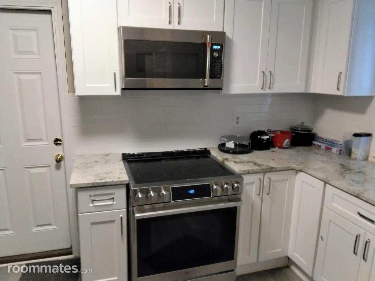 Profile photo 8 of 11