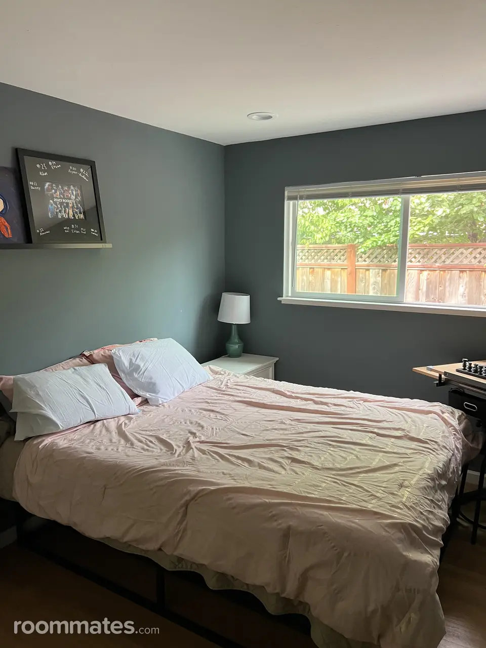 Profile photo 4 of 10