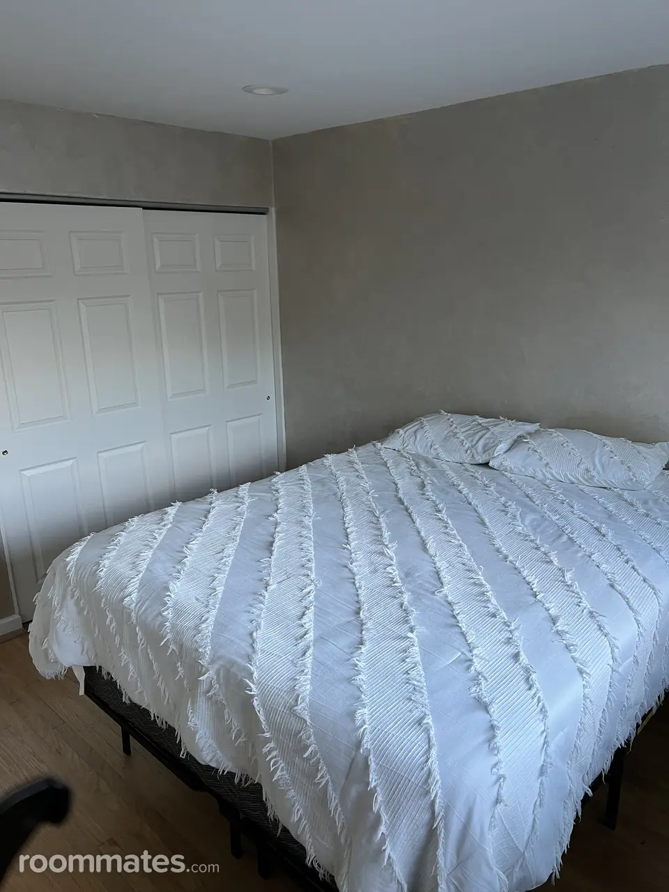 Profile photo 7 of 10