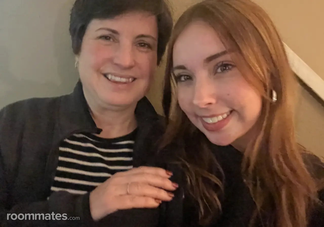 Profile photo 3 of 4