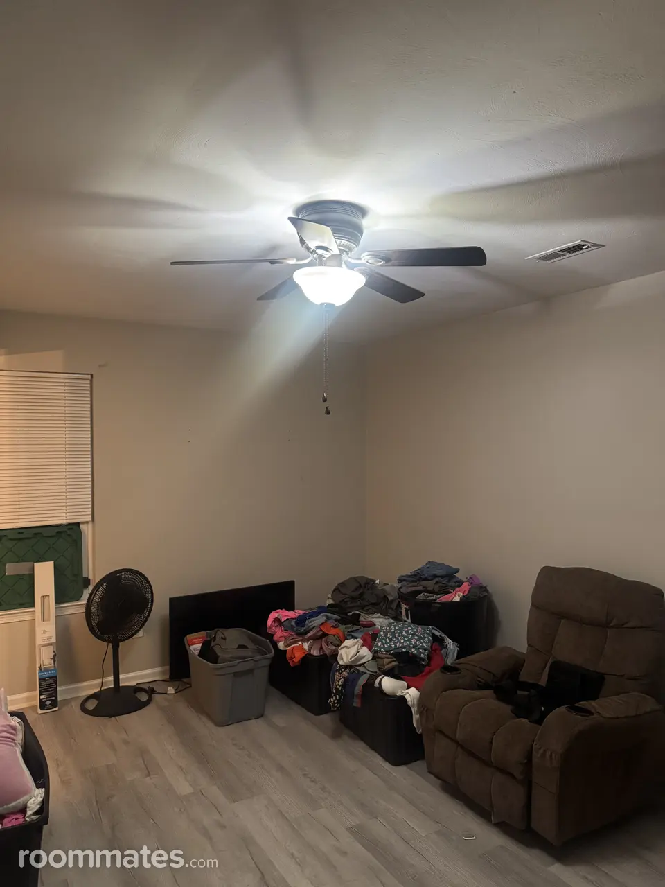 Profile photo 4 of 7