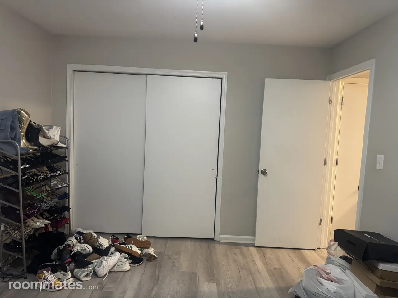 Profile photo 1 of 7