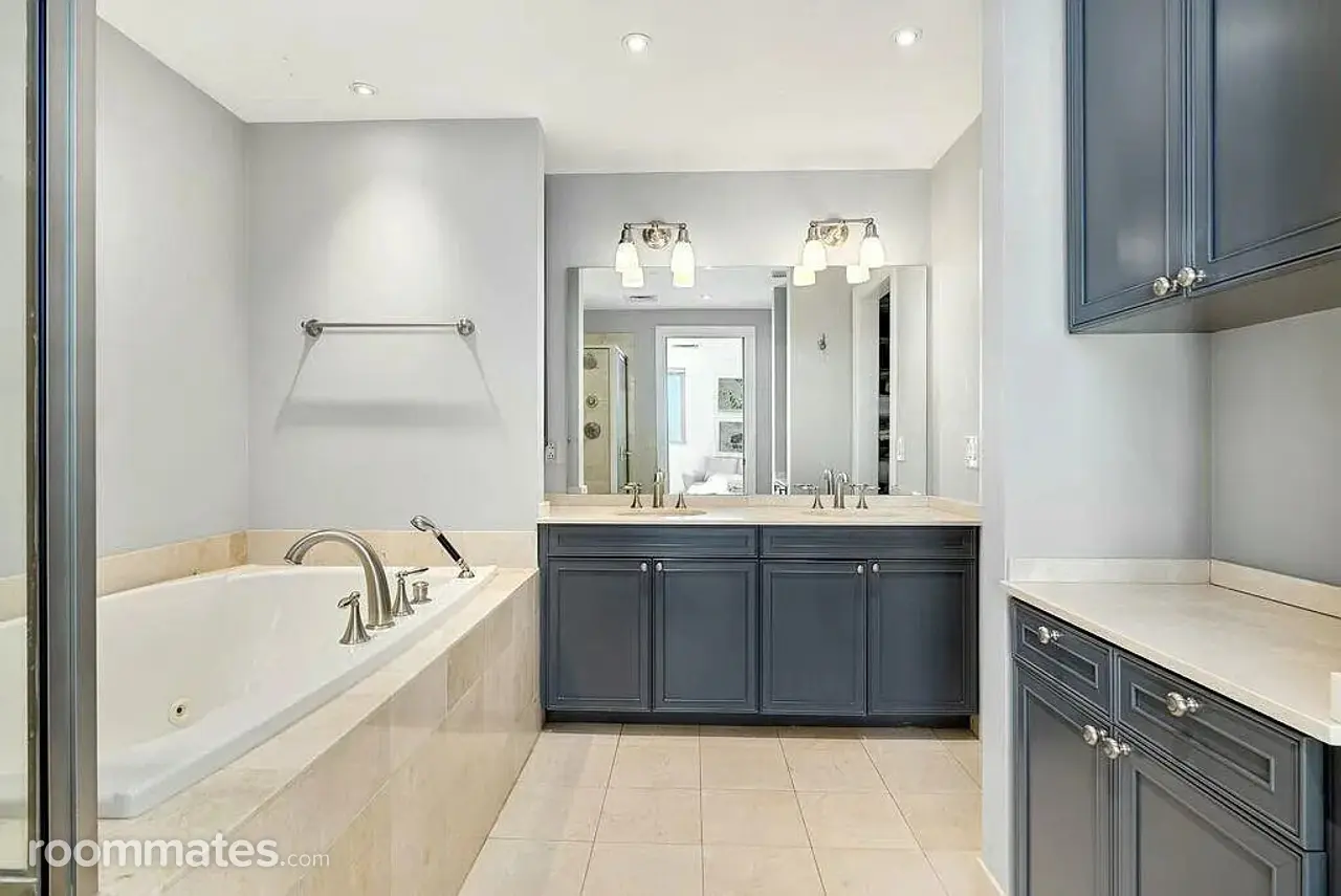 Profile photo 2 of 3