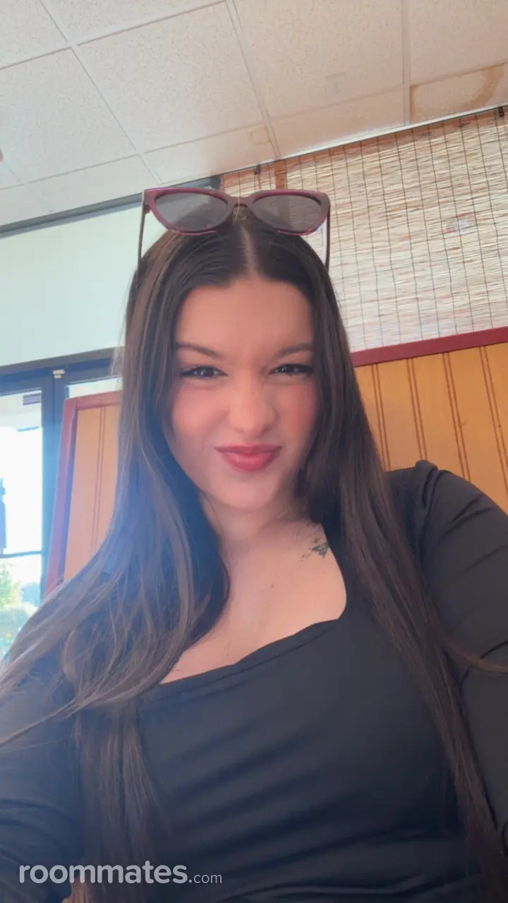 Profile photo 2 of 6