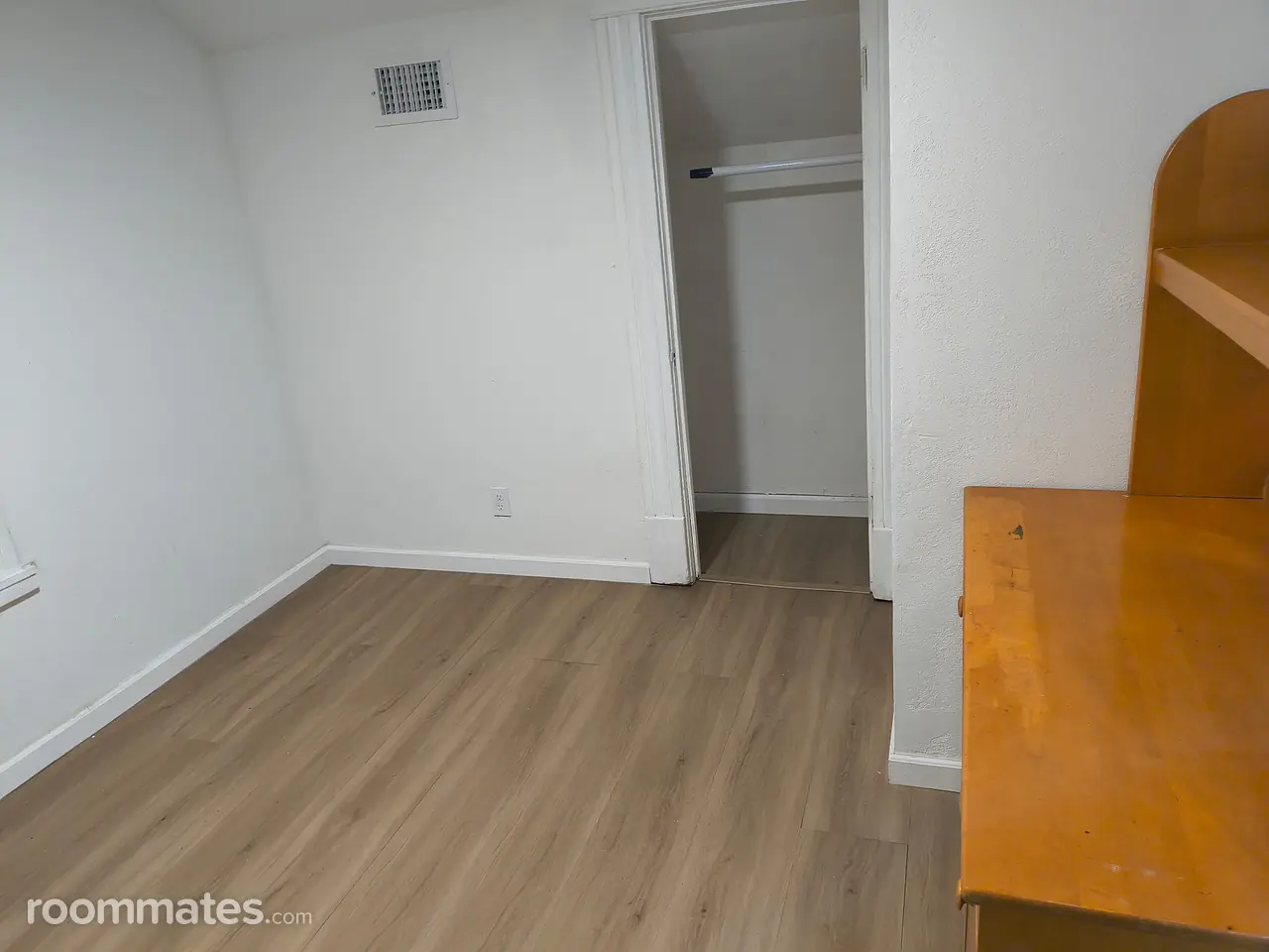 Profile photo 2 of 3