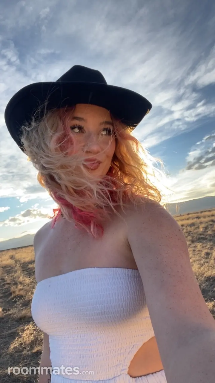 Profile photo 6 of 9