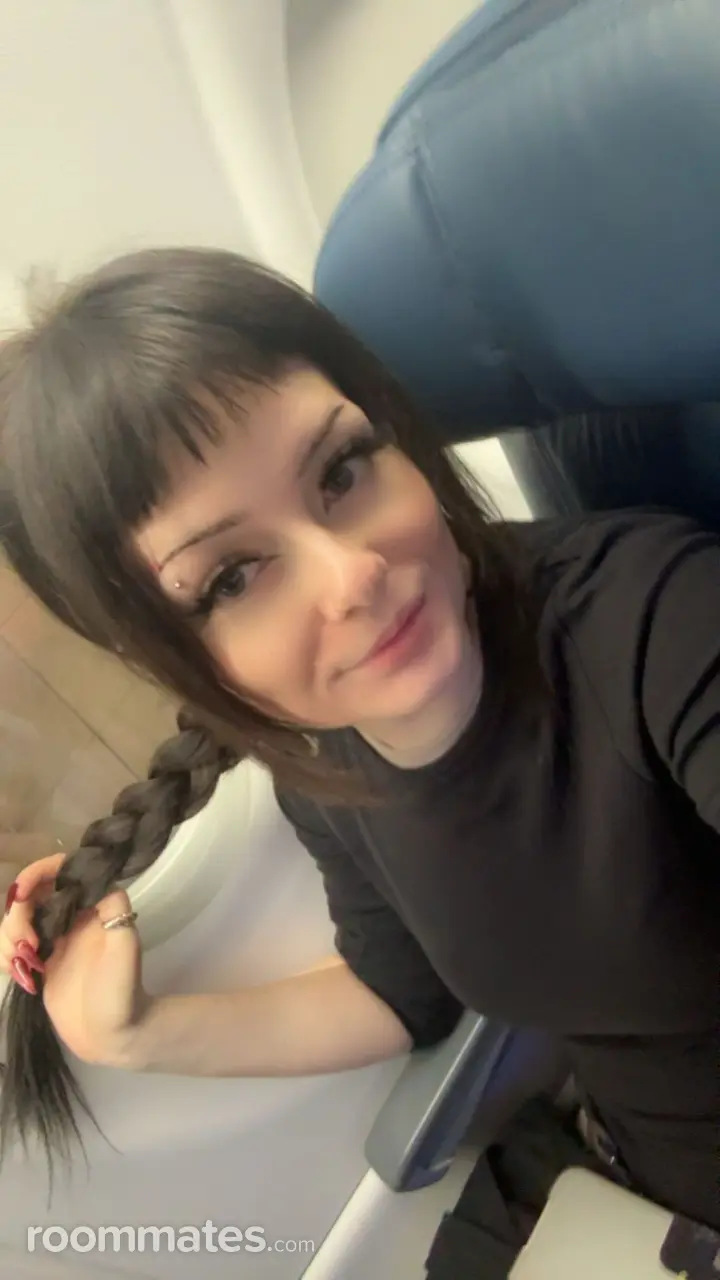 Profile photo 9 of 9