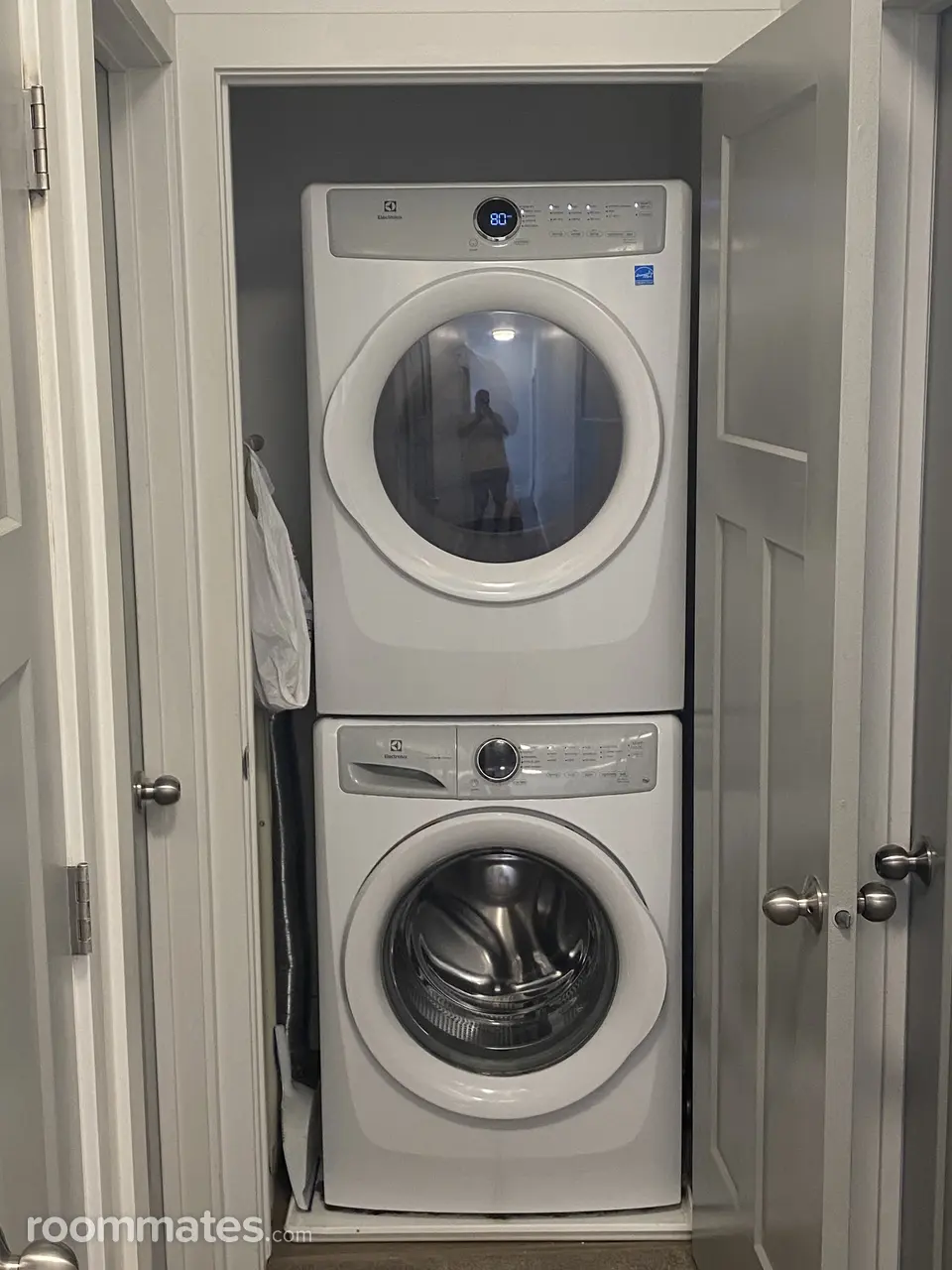 Profile photo 1 of 8