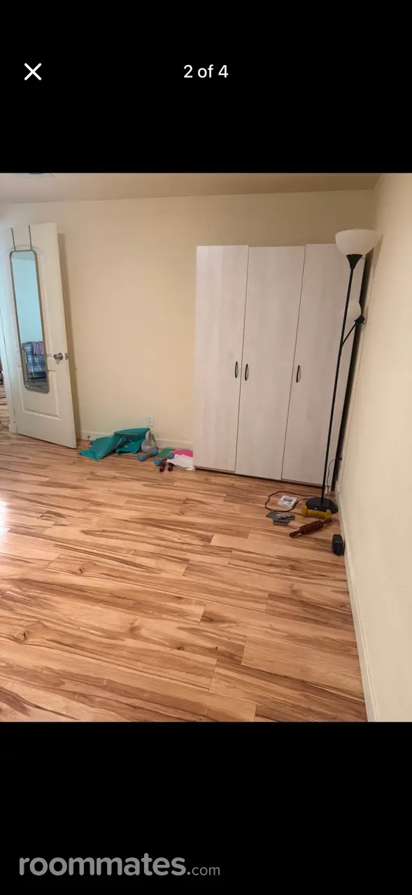 Profile photo 2 of 4