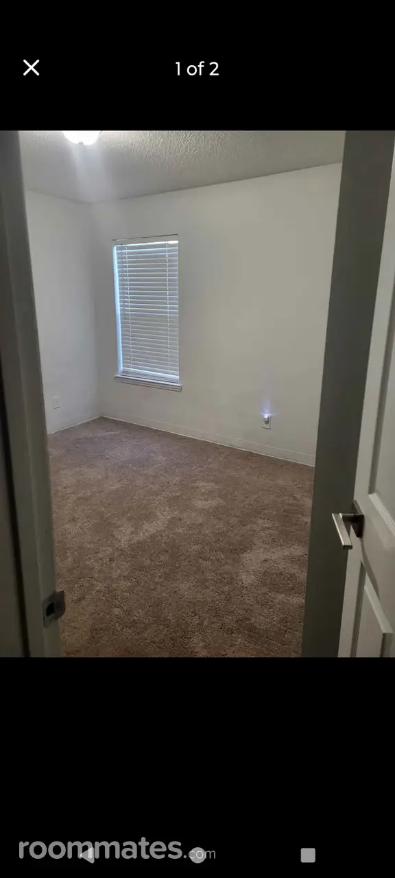 Profile photo 2 of 4