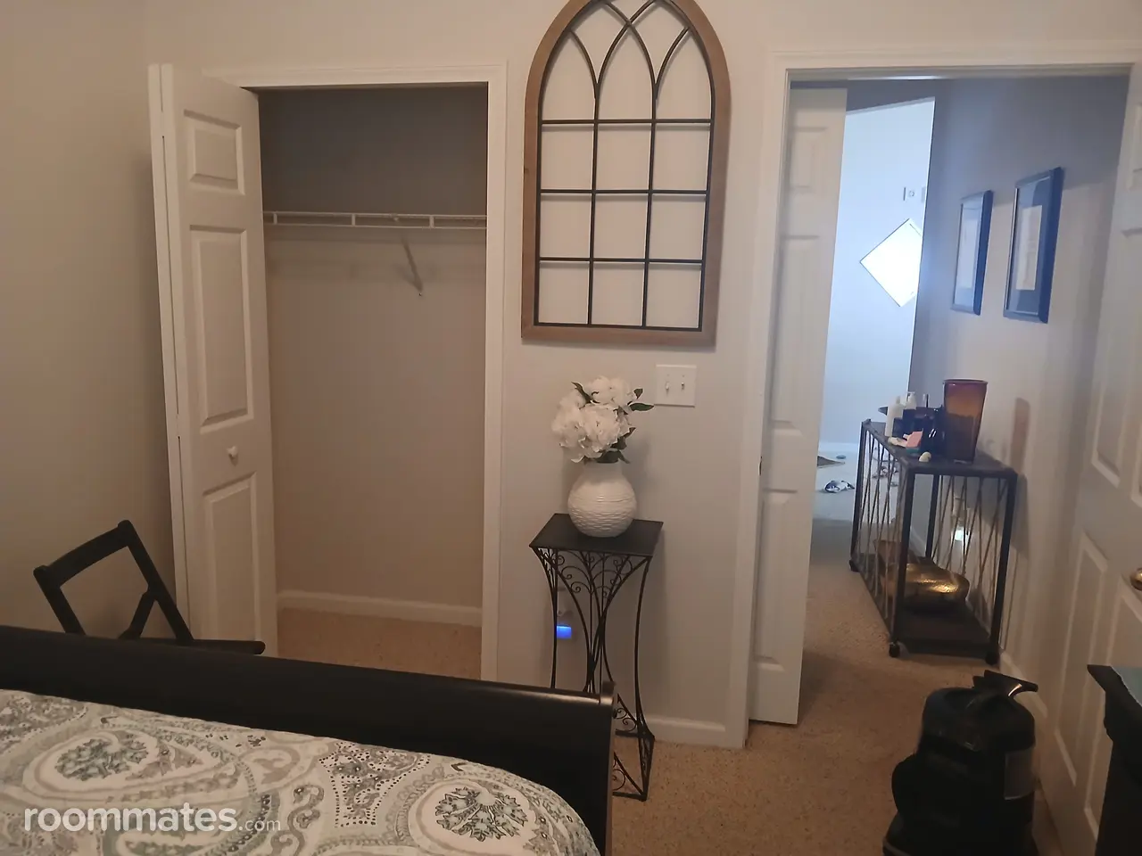 Profile photo 4 of 12