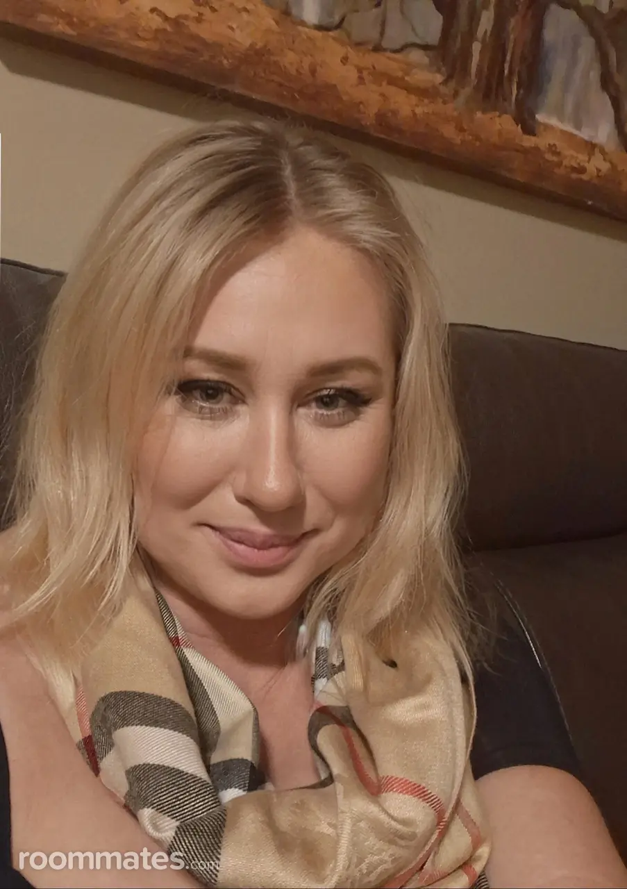 Profile photo 1 of 1