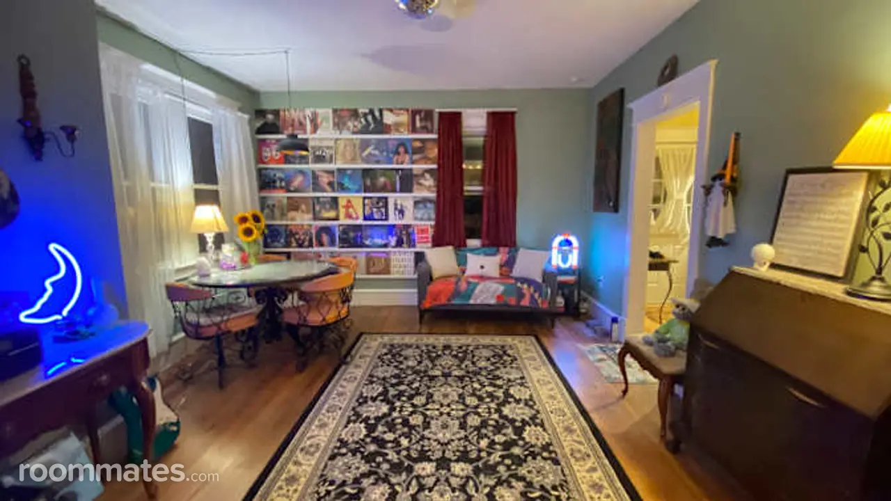 Profile photo 2 of 9