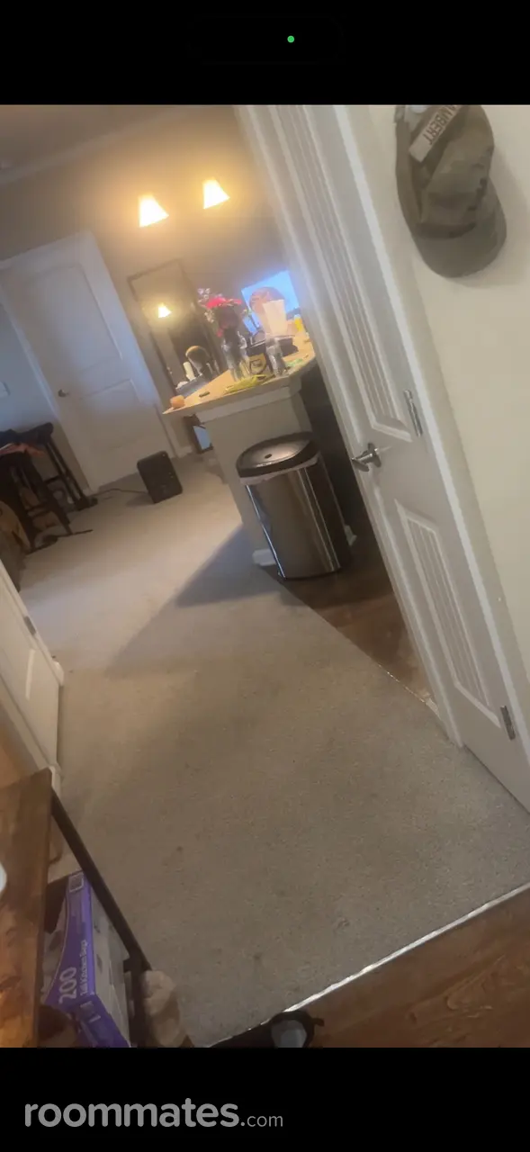 Profile photo 7 of 8