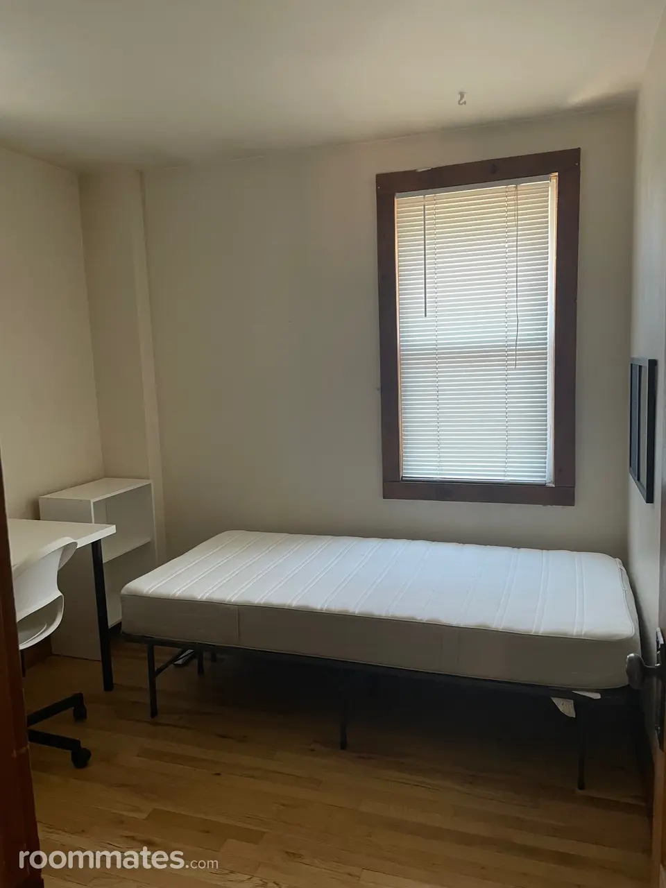 Profile photo 4 of 8