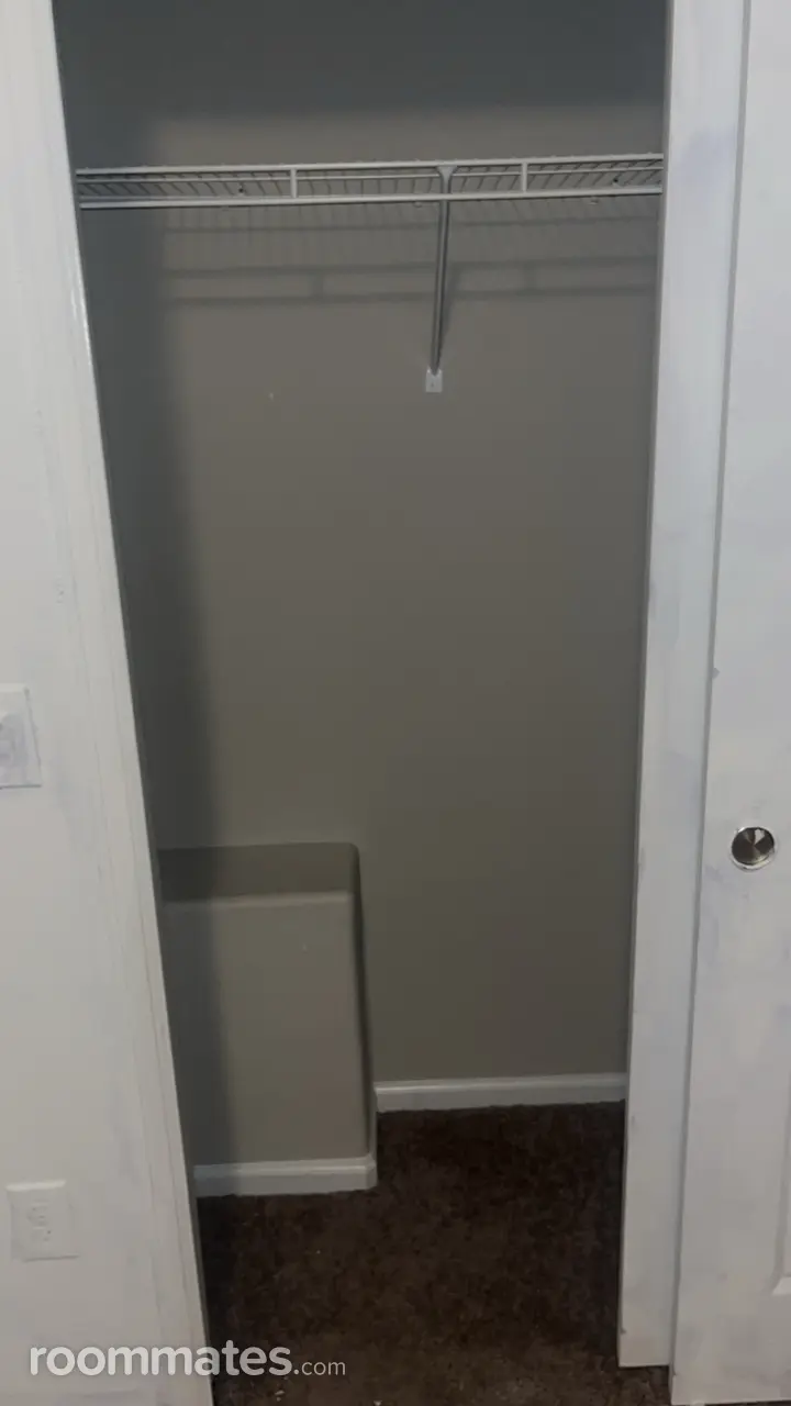 Profile photo 4 of 11