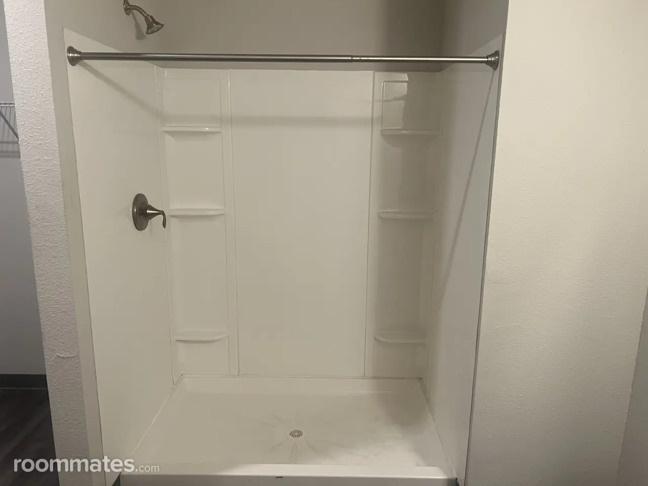 Profile photo 5 of 6