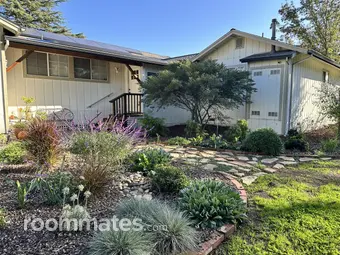 Room for rent in Santa Rosa, CA $2500, house
