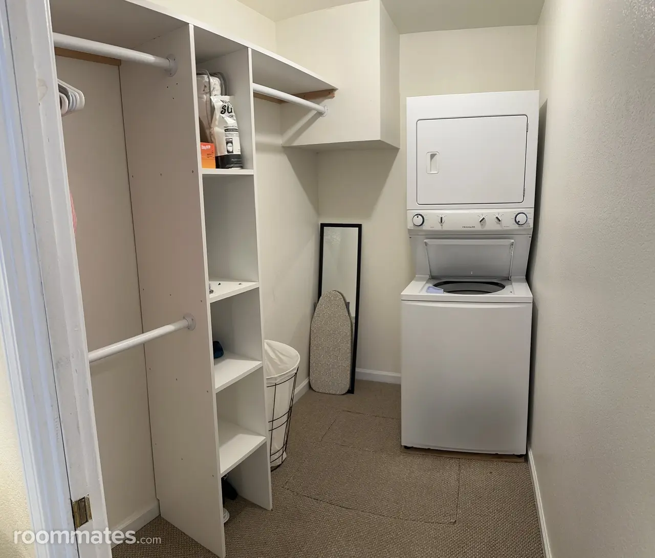 Profile photo 10 of 11