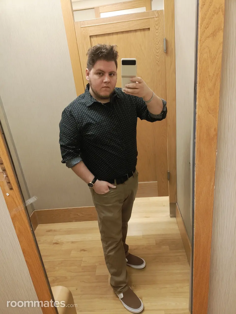 Profile photo 4 of 4