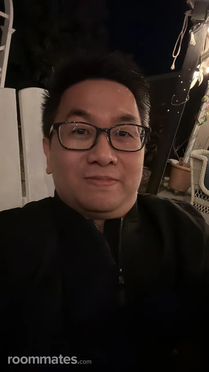 Profile photo 1 of 1