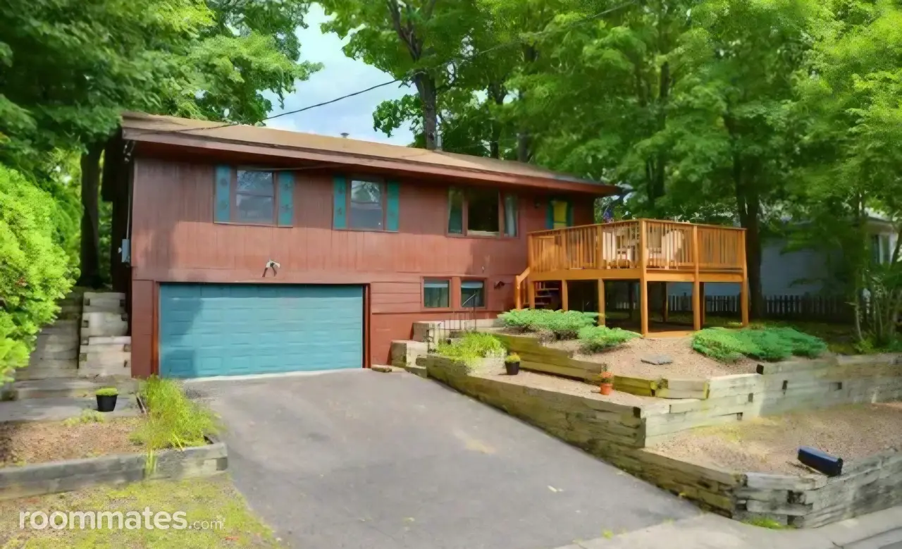 Profile photo 1 of 11