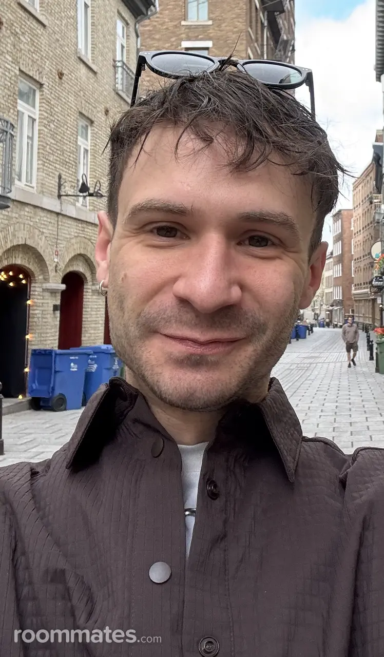 Profile photo 1 of 1