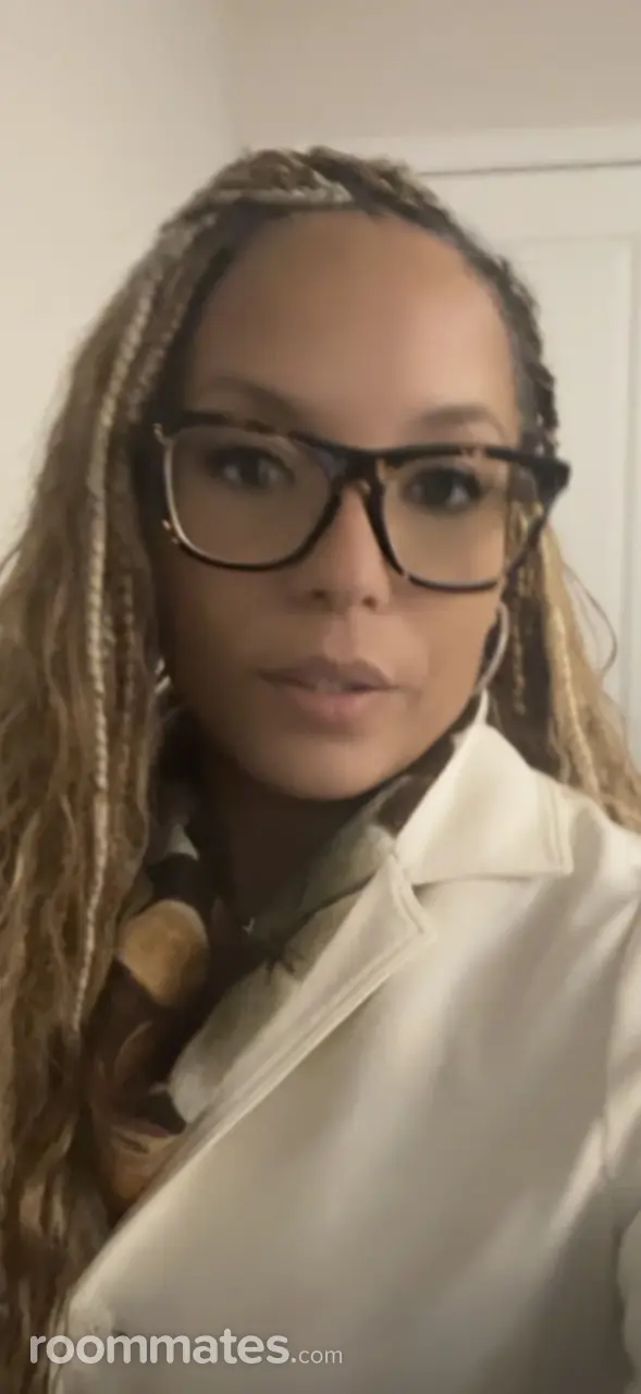 Profile photo 14 of 14