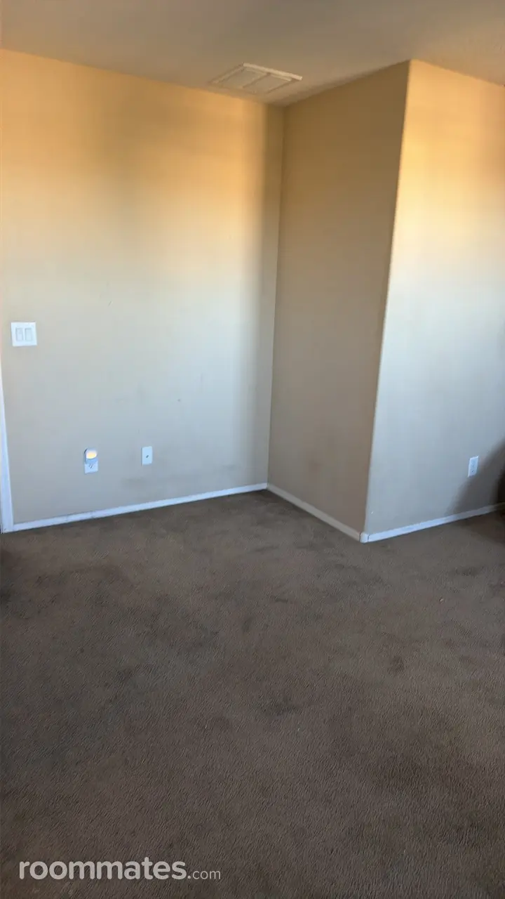 Profile photo 2 of 4