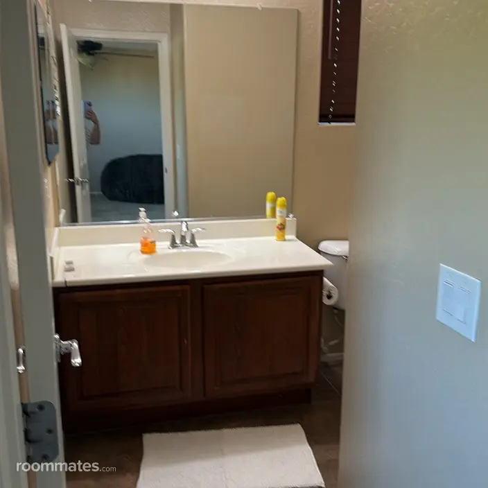 Room for rent in Gilbert, AZ $900, house