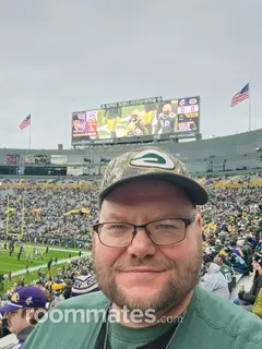 Roommate looking Green Bay, WI, $500