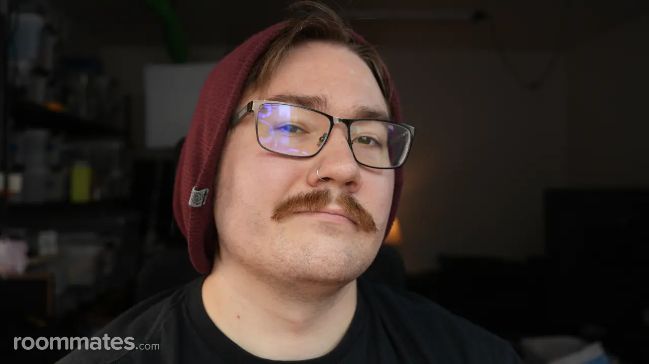 Profile photo 9 of 9