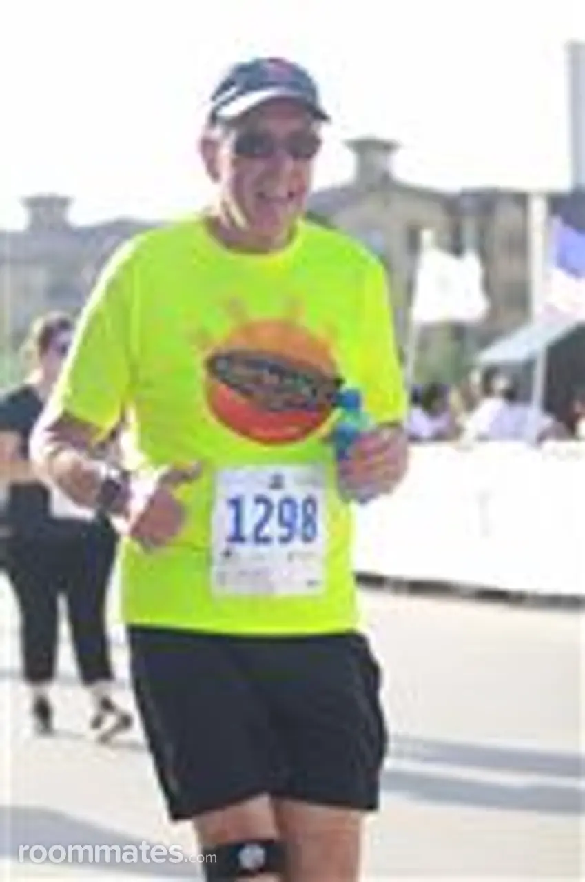 Profile photo 9 of 10