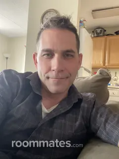 Roommate looking Leominster, MA, $1000