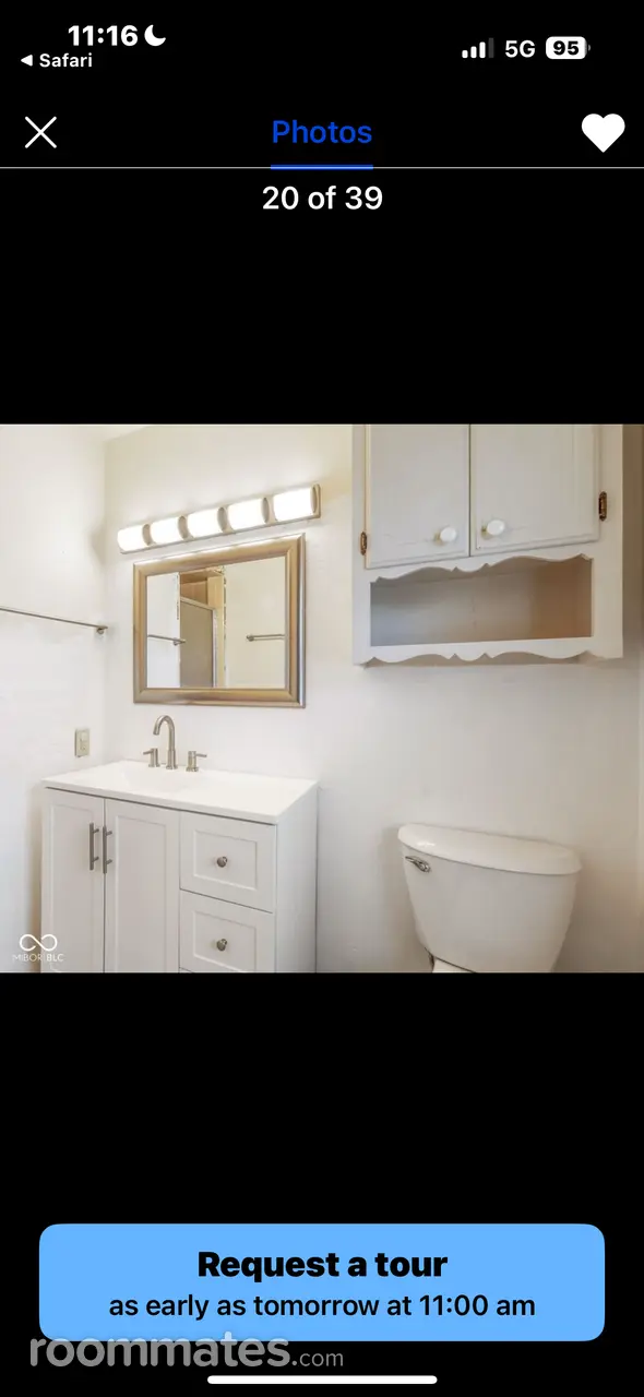 Profile photo 6 of 11