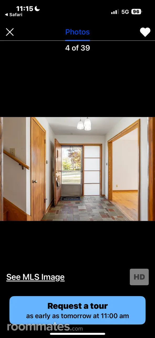 Profile photo 4 of 11