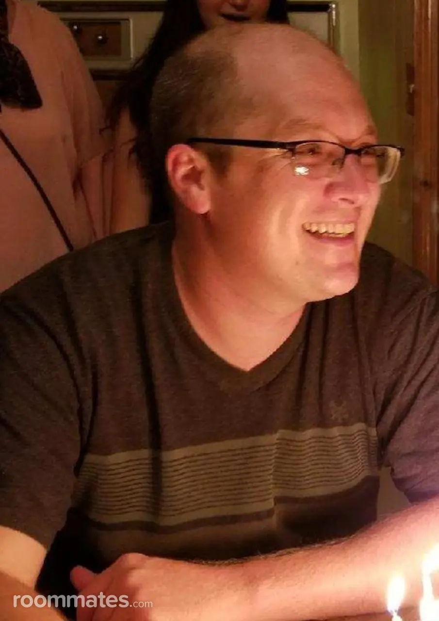 Profile photo 1 of 2